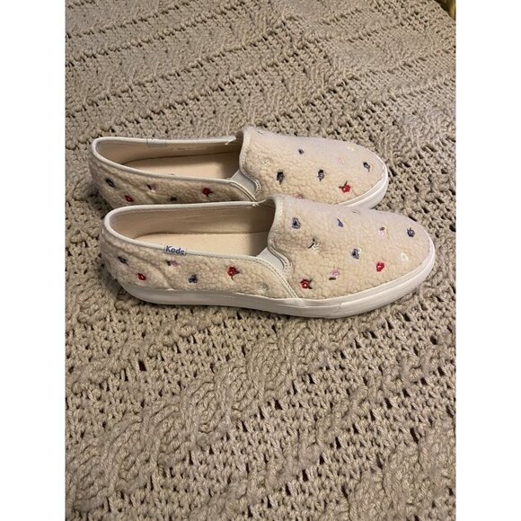 Keds Shoes - Keds SHERPA EMBROIDERED SLIP ON  shoes women’s size 10 FLORAL PREOWNED